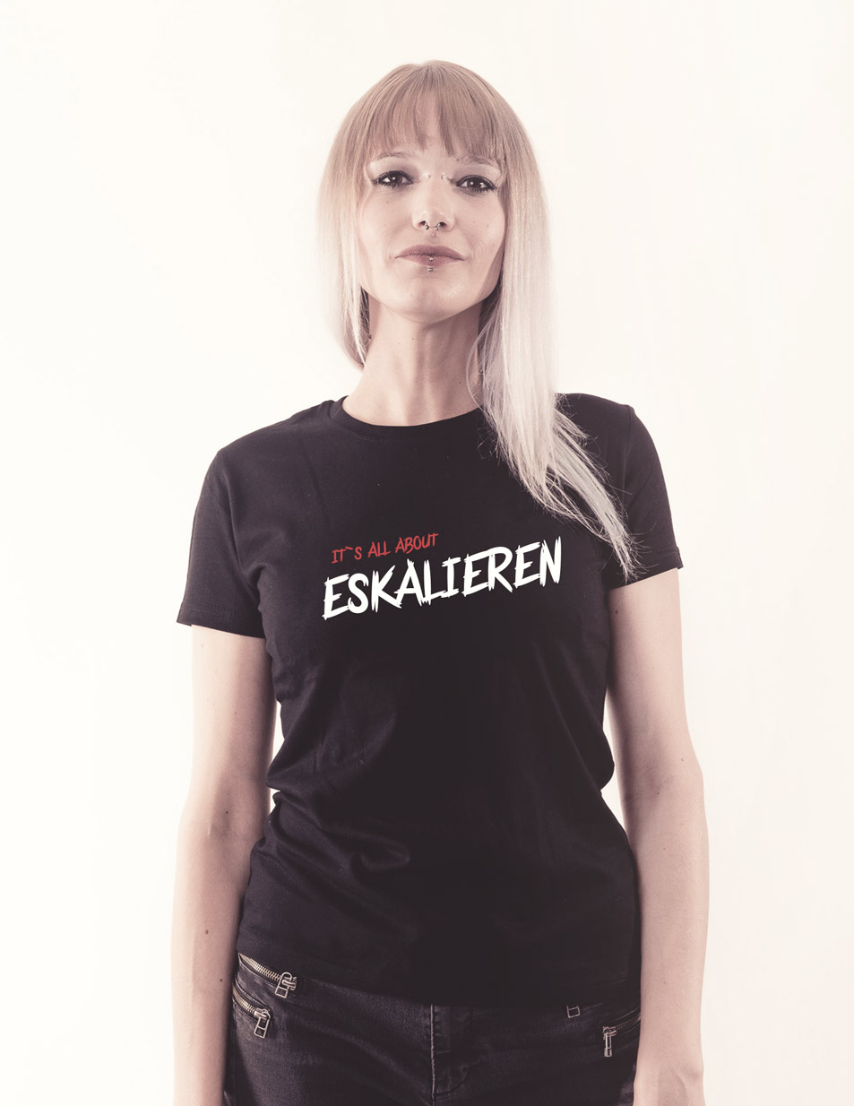 Its all about Eskalieren schwarz