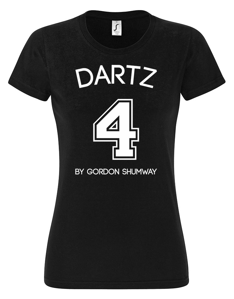 Darts 4 Girly T-Shirt wei auf schwarz