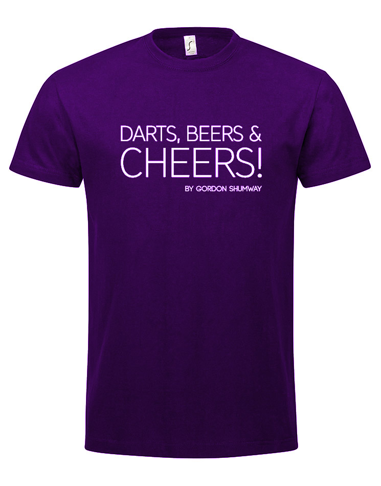 Dart, Beer & Cheers T-Shirt wei auf dark purple