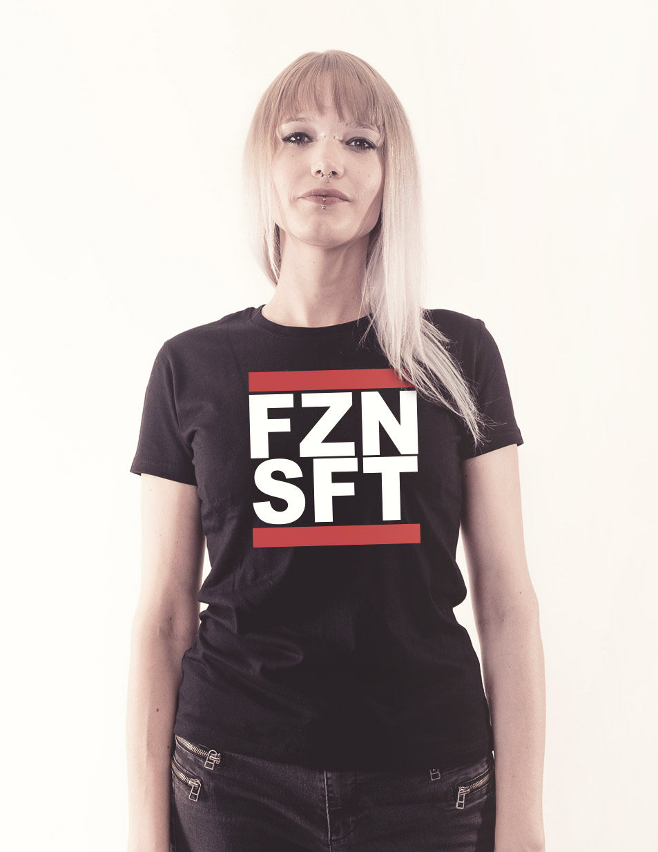 FZNSFT Girly Shirt mehrfarbig auf schwarz