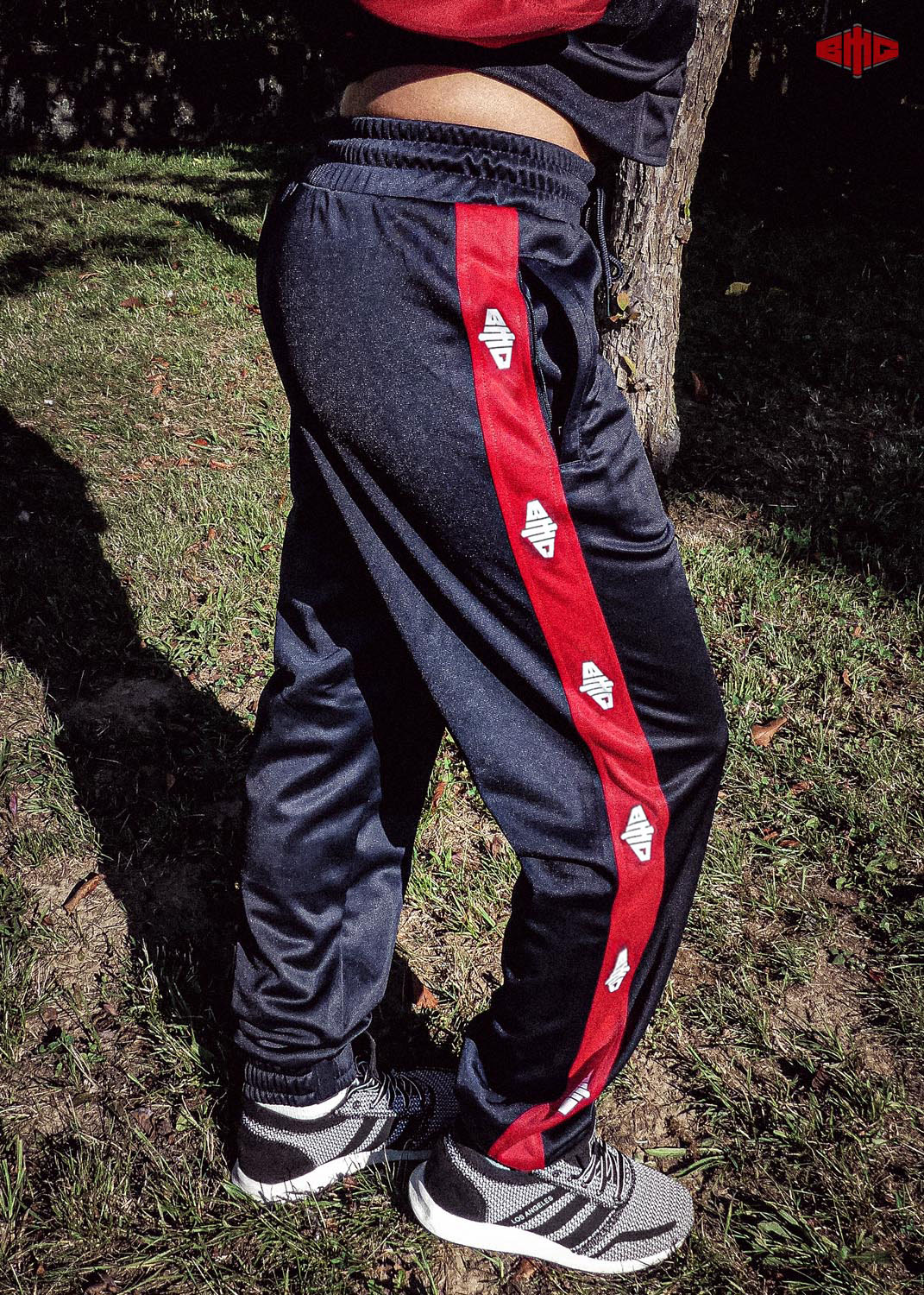 BMG Ladies Cuff Track Pants Navy auf Navy/Fire Red